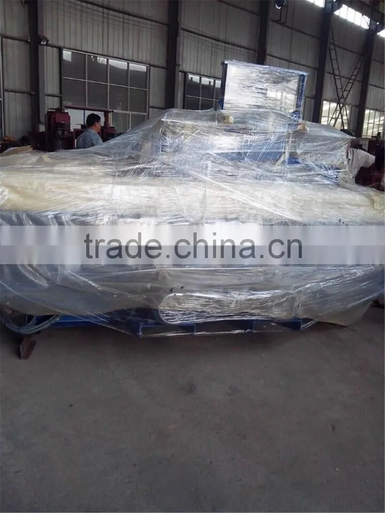 Chain wood shaving machine for chicken farm