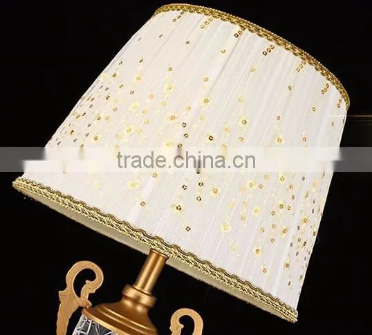 Metal stand lace lampshade clear K9 crystal table lamp