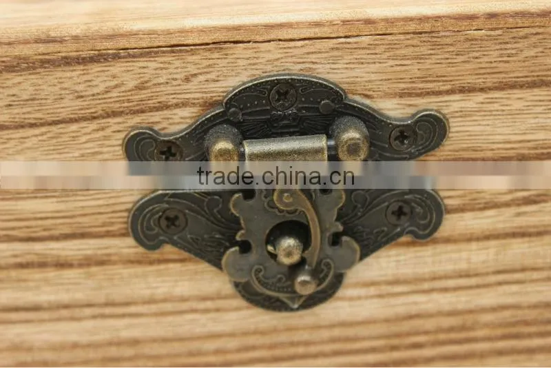 2015 Refinement antique Wooden box with glass lid