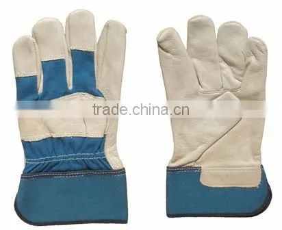 Reflective work glove
