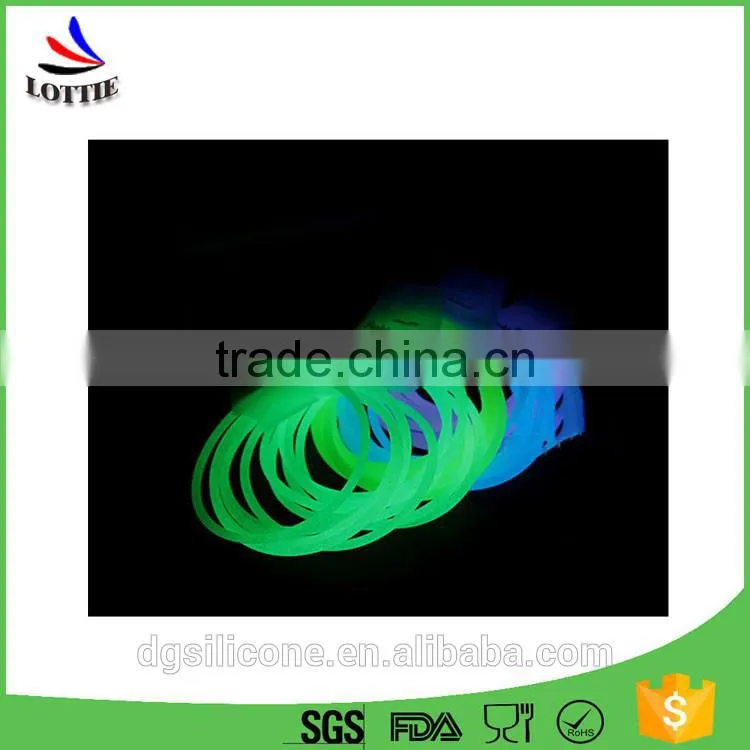 China manufacturer BPA Free 100% food grade silicone wristbands