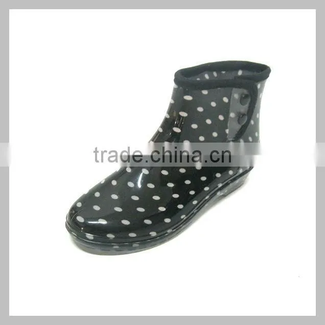 pvc transparent rain boots for lady