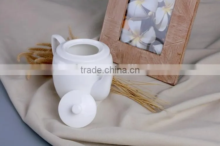 fine China porcelain coffeepot for hotel