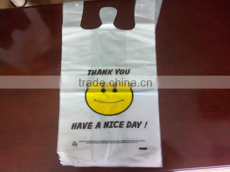 Ribbon-through Continuous-rolled Bag Making Machine