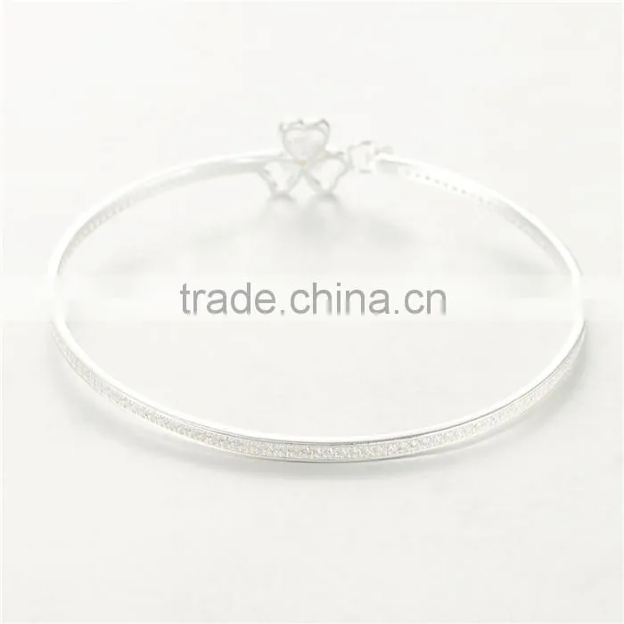 Latest Design Daily Wear Clover Fashion Bangle PB001B