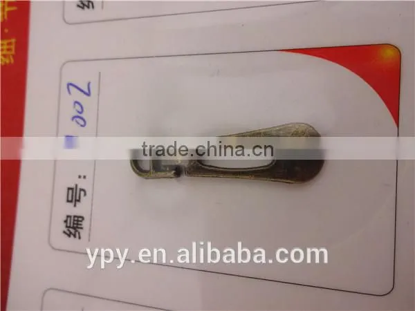 Fashion design zipper puller