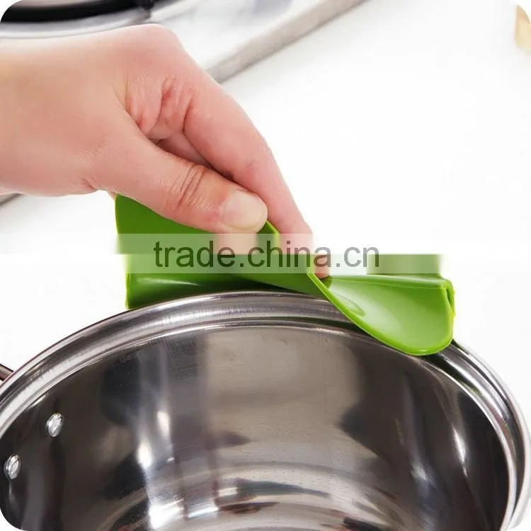 New design Anti Leakage Kitchen Pot Round Deflector Edge Liquid Silicone Deflector