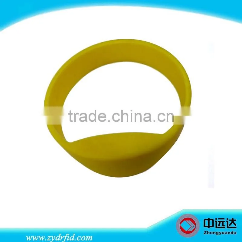 13.56MHz Ntag213 NFC smart tracking wristband bracelet