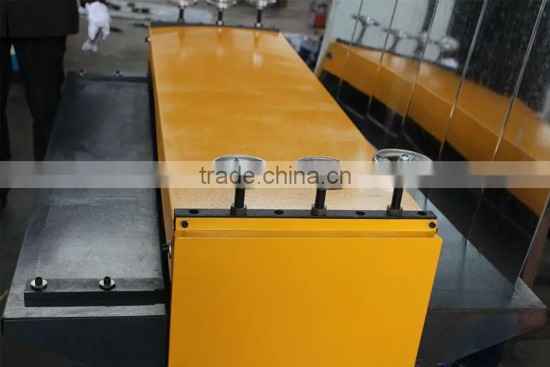 Hot Sale 1.3 m supply duct solid five-line beading machine four roller beading machine specializing