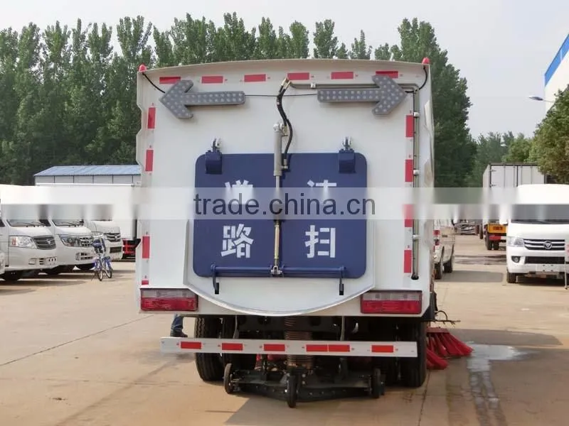 Good quality low price sweeper truck
