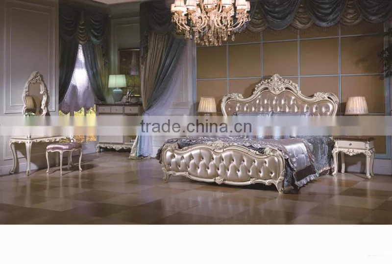 Bisini Luxury Leather Bedroom Furntiure Set, Antique Royal Bed Room Furniture, Luxury Leather King Bed