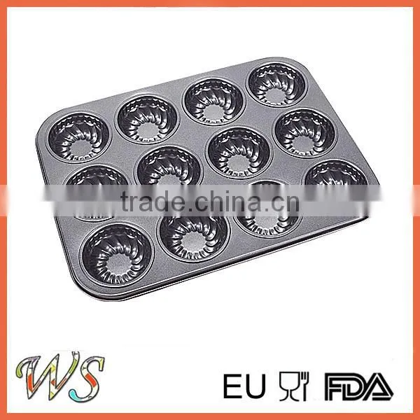 12 Cups Non-stick Baked Carbon
