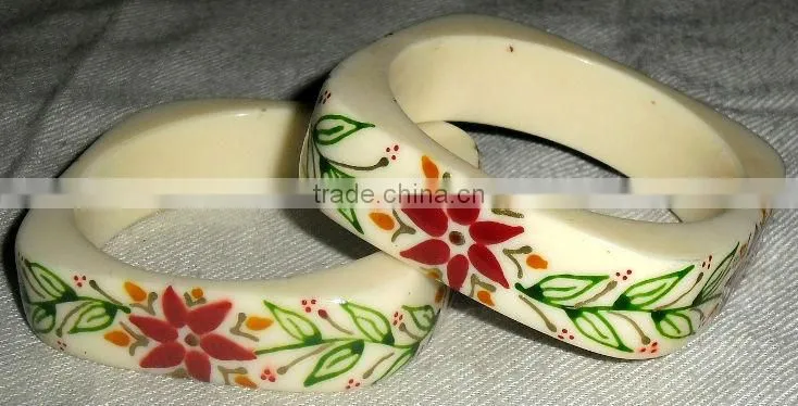 Vintage Carved bangle