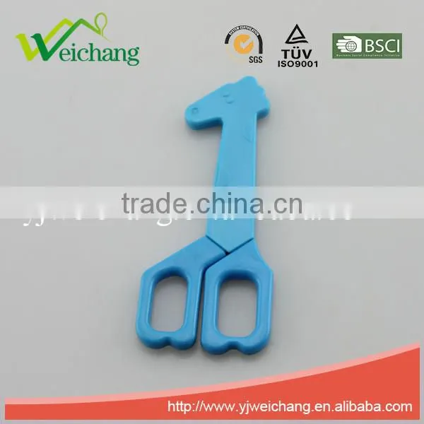 WCSC214 premium novelty wholesale soft handle colorful school children plastic scissors with funny Giraffe shape cover
