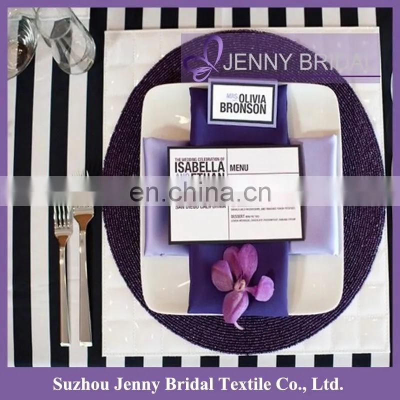 beautiful black and white runners for table