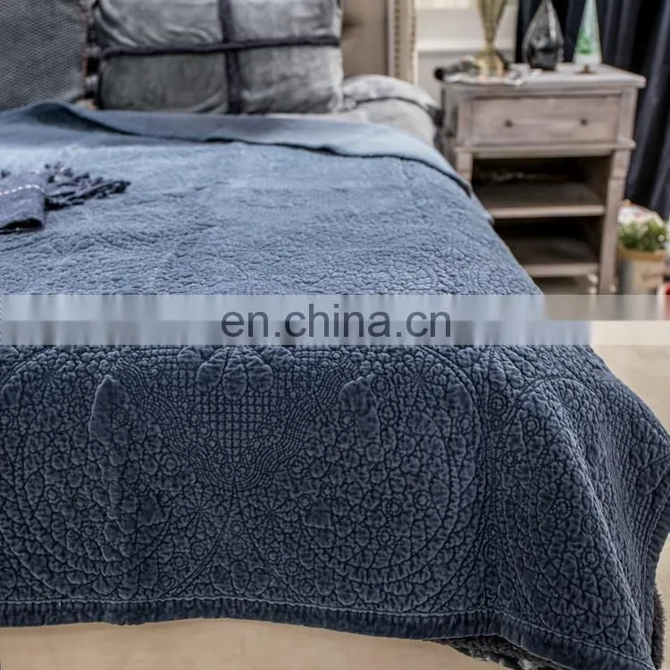 Oversized Microfiber Lightweight blue color Embossed Wavelet Pattern quilt set /bedding sheet sets
