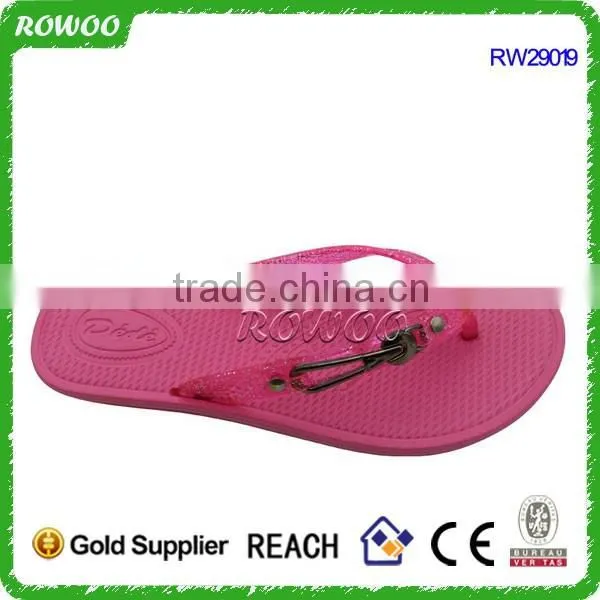 Cheap beach flat sandals for ladies,Glitter pvc straps and PCU sole for women