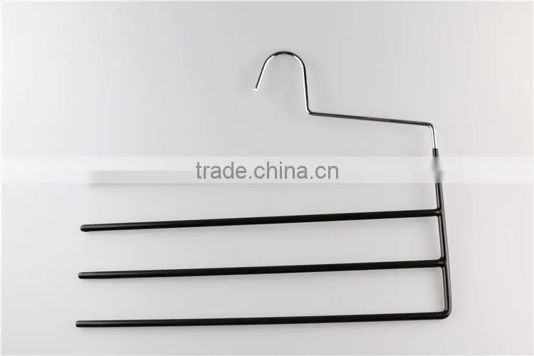 Alibaba wholesale Gun Black Wire Hanger