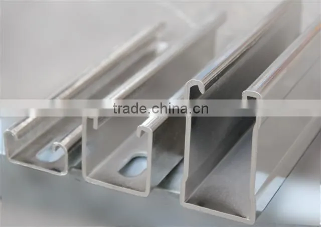 Adjustable PV Solar Panel Mounting Bracket