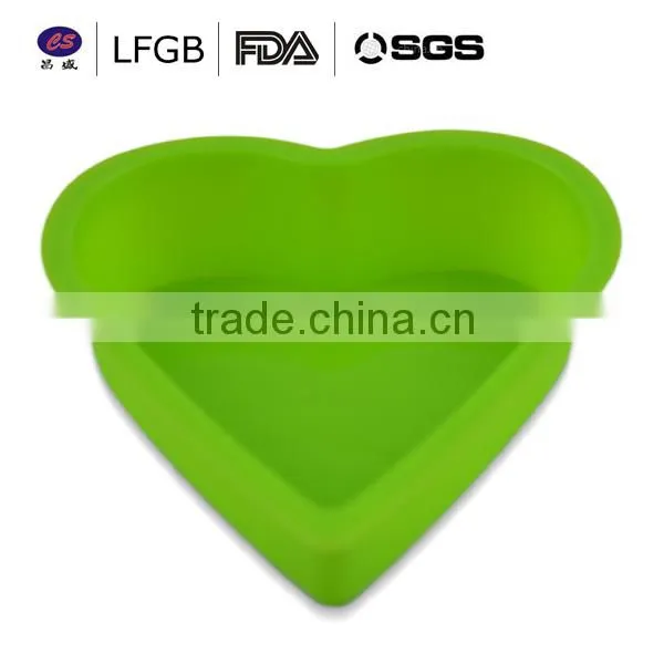 fashionable customized mini heart shape siilicone cake mould