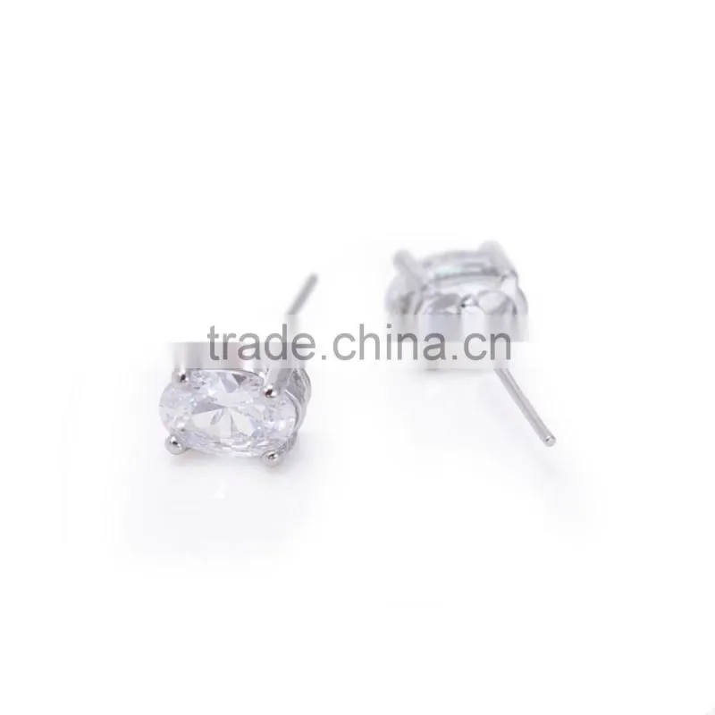New Arrival Oval Clear Cubic Zirconia Stud Earrings