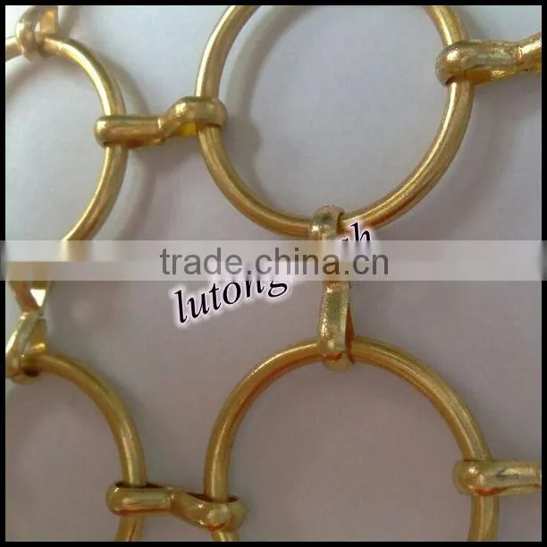 Metal mesh curtain for room divider