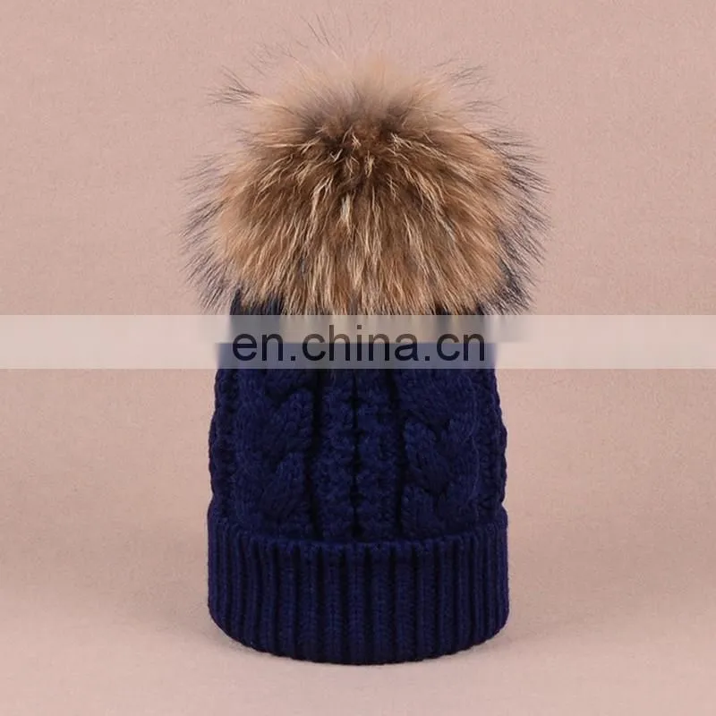 Jumbo genuine raccoon fur pom balls hats knitted twist pattern hats