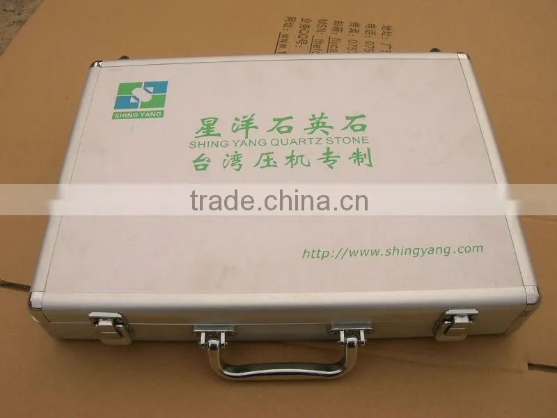 selling portable aluminum case sample carry case