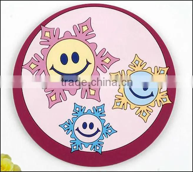 Fashionable customized wholesale plastic 3d embossed cup mat