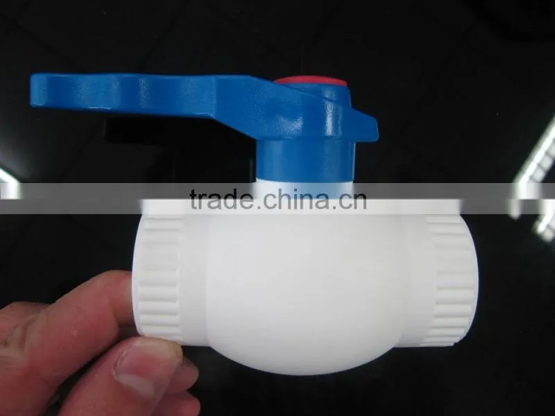 Plastic handle brass ball valve/stop valve/stop cock valve/dark valve/gas hose ball valve