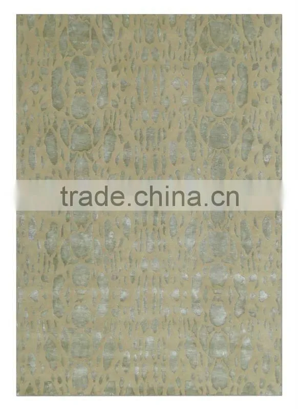 835 Beige fine quality made with wool & Silk