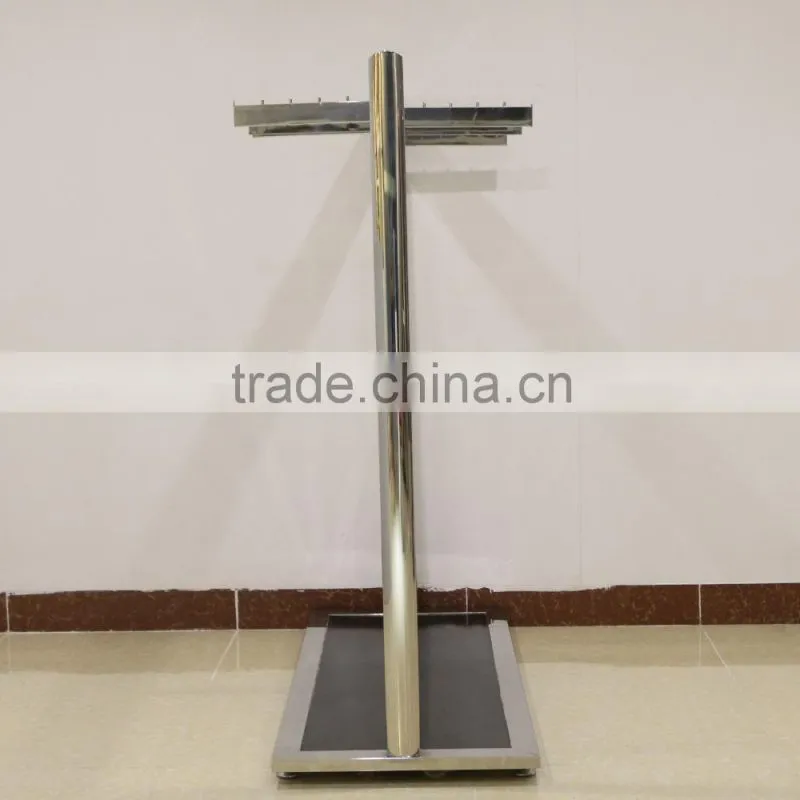 Variable stainless steel clothes hanging rack for shop display