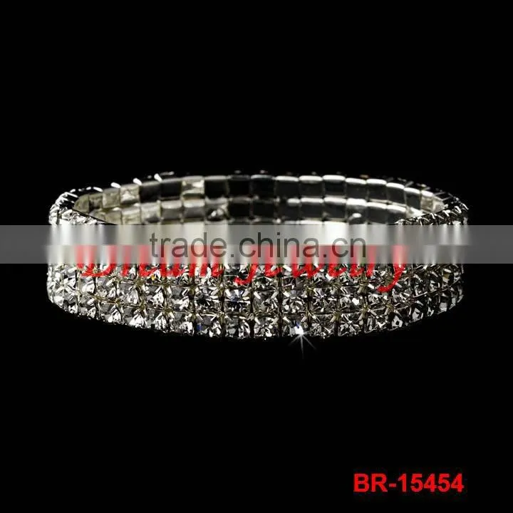 pearl bangle jewelry