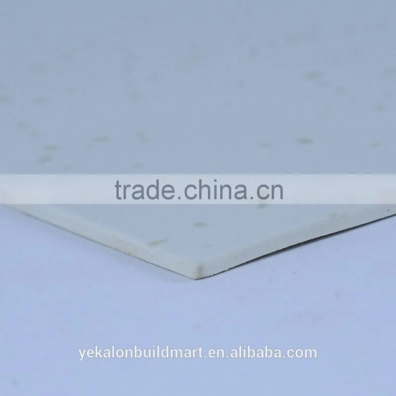 Cheap Outdoor Basketball Courts Swimming Pool Spray Plastic Rubber Floor Covering Roll Tile For Gym