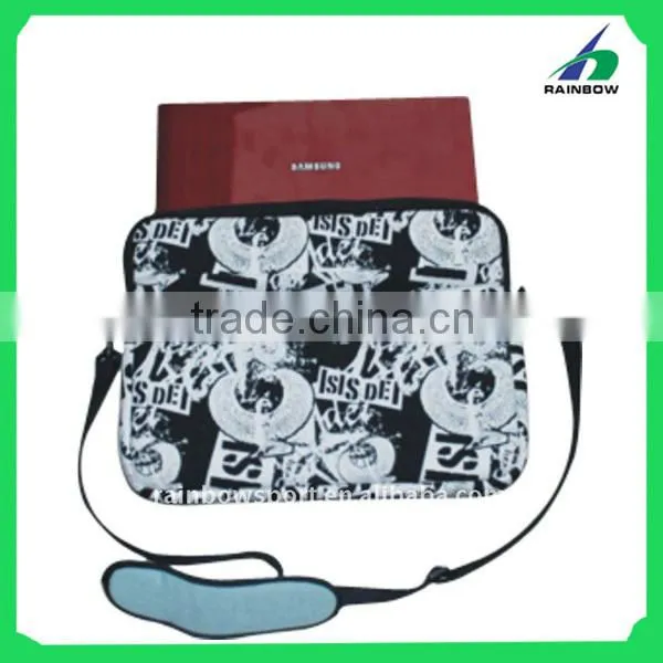 Portable laptop sleeve bag