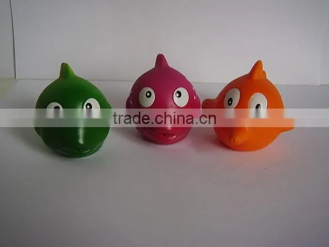 plastic cow-R044