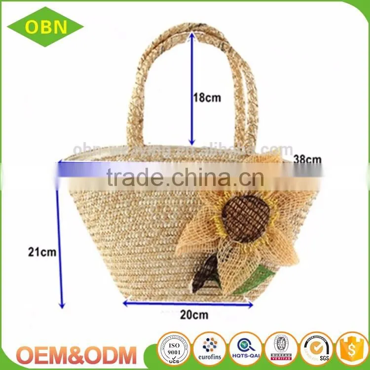 Wholesale custom beautiful convince hand woven Bohemian fashion lady straw beach bag