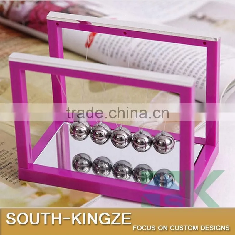 New Design Deskstop Teaching Instrument Novelty Office Decoration Newton Pendulum Ball