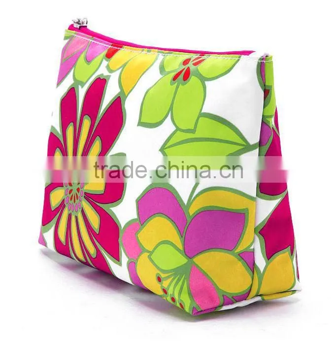 Promotional Charming Printed flower cosmetic bags for women