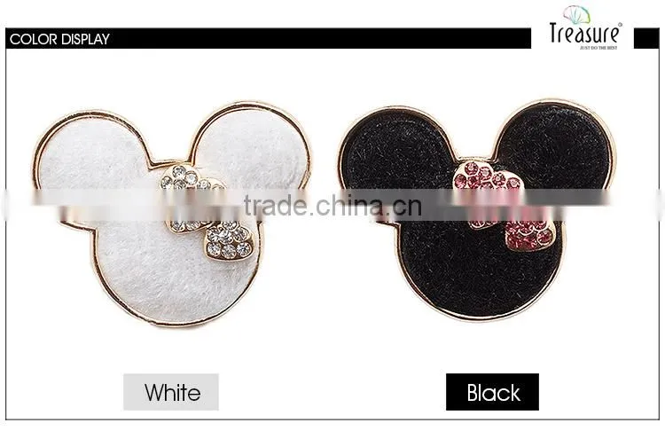 Fashion Treasure custom brooch yiwu new model girls rhinestone custom brooch