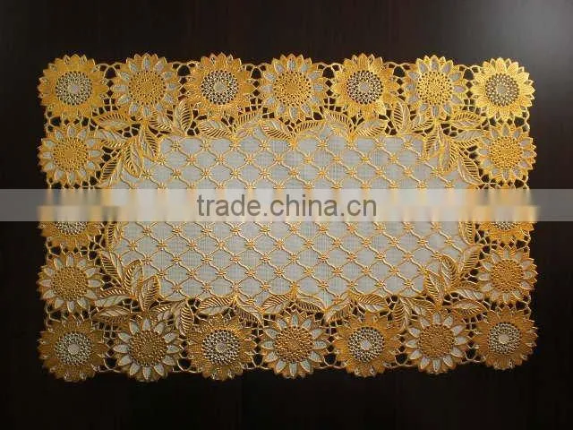 vinyl golden/silver printed table mat
