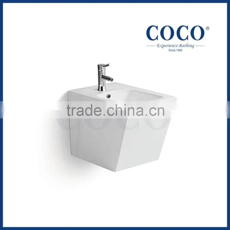 K-H2001 Ceramic smart toilet wall hung bidet