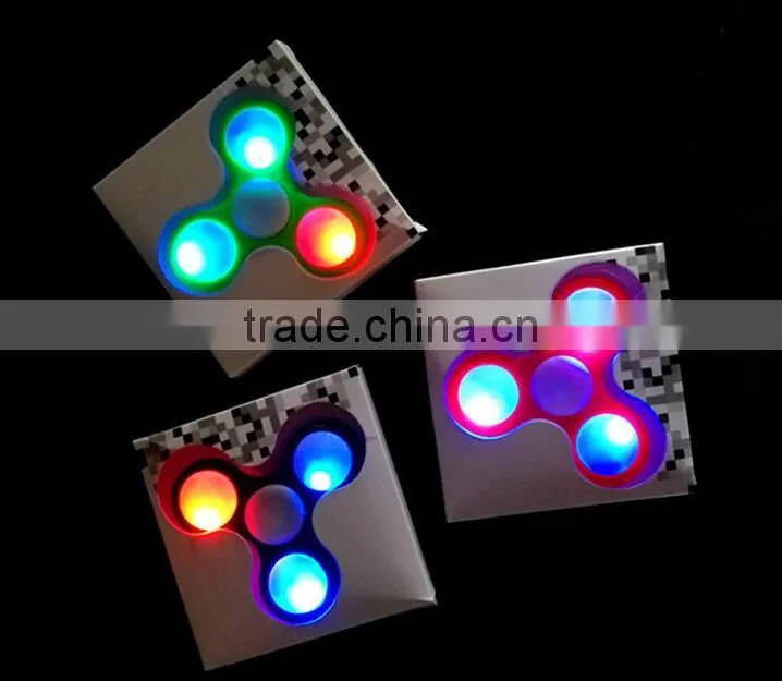 2017 New Finger EDC Hand Spinner alloy fidget spinner led flashing light