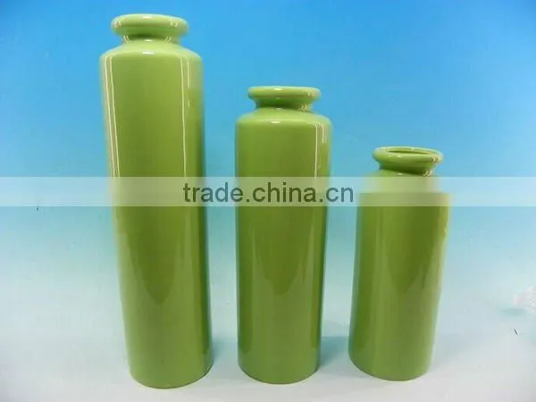 beautiful modern style ceramic flower vase