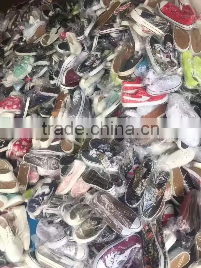 GZY 125 a lot of basket shoes basketball