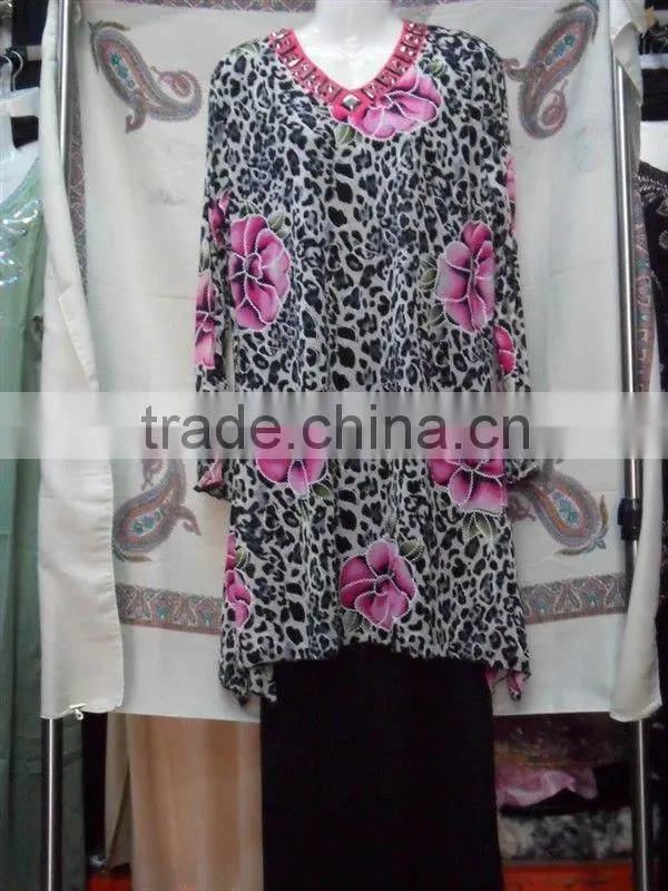 C174 Popular colorful beaded muslim abaya