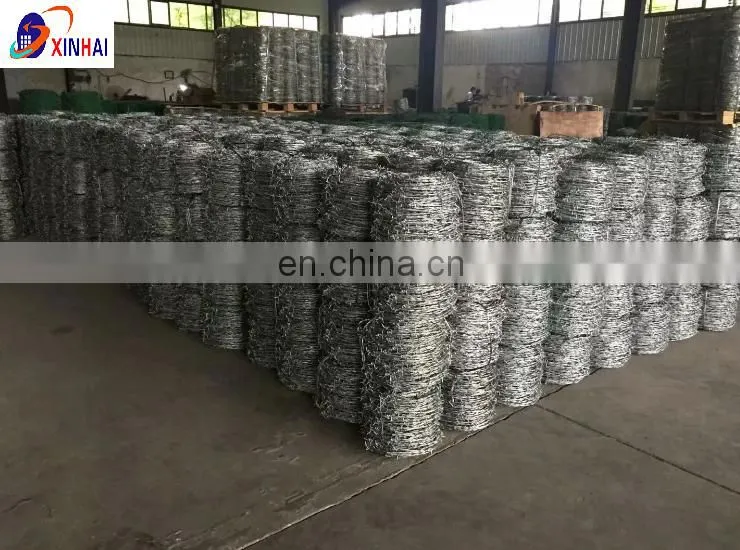 Barbed wire galvanized/pvc coated barbed roll with handle or wooden spool barbedwire fence Double Twisted Galvanized Barbed