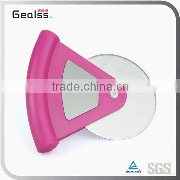Solid Metal Spinning Cigarette Ashtray With Lid