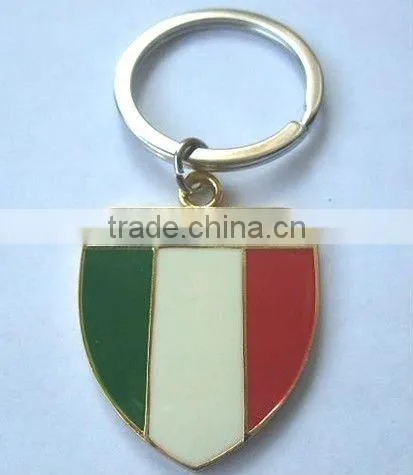 canada leaf keychain canada souvenir keychain