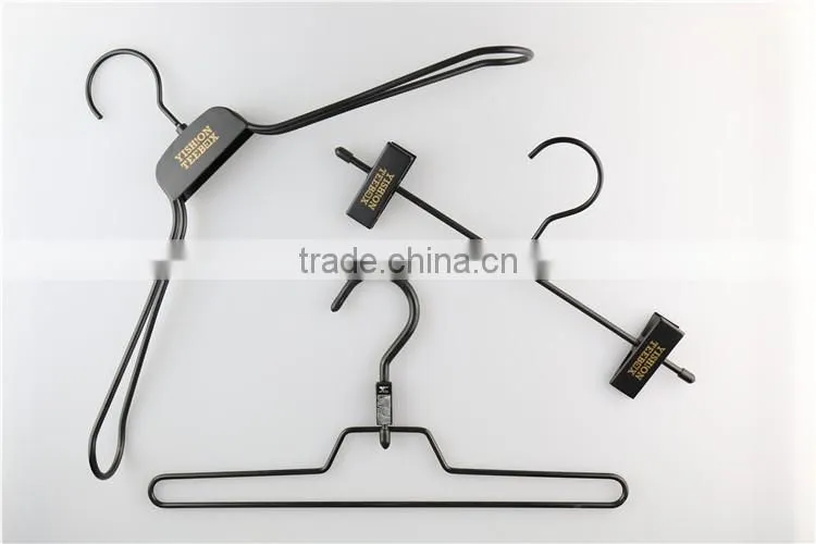 Customized Thickness Non-Slip Colorful Kid Wire Hangers
